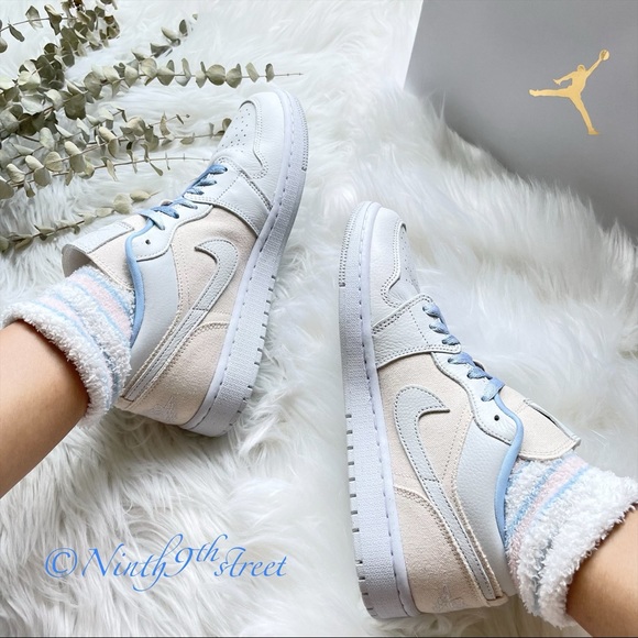 Nike Jordan 1 Low SE Iris Whisper Sail Worn Blue White Women's Shoe PRICE FIRM - Picture 1 of 16